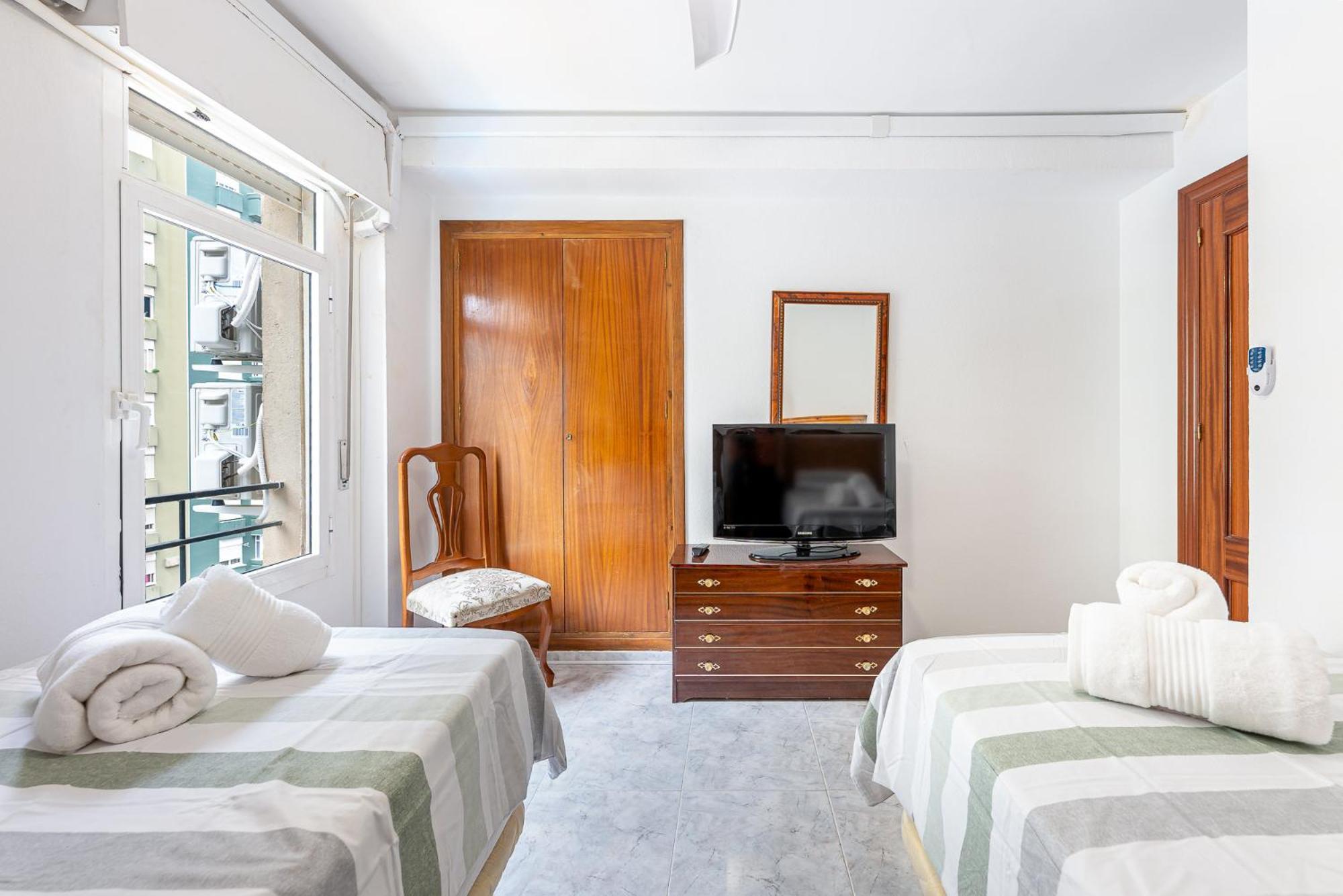 Los Boliches 3 Bed Ap Фуeнхирола Екстериор снимка
