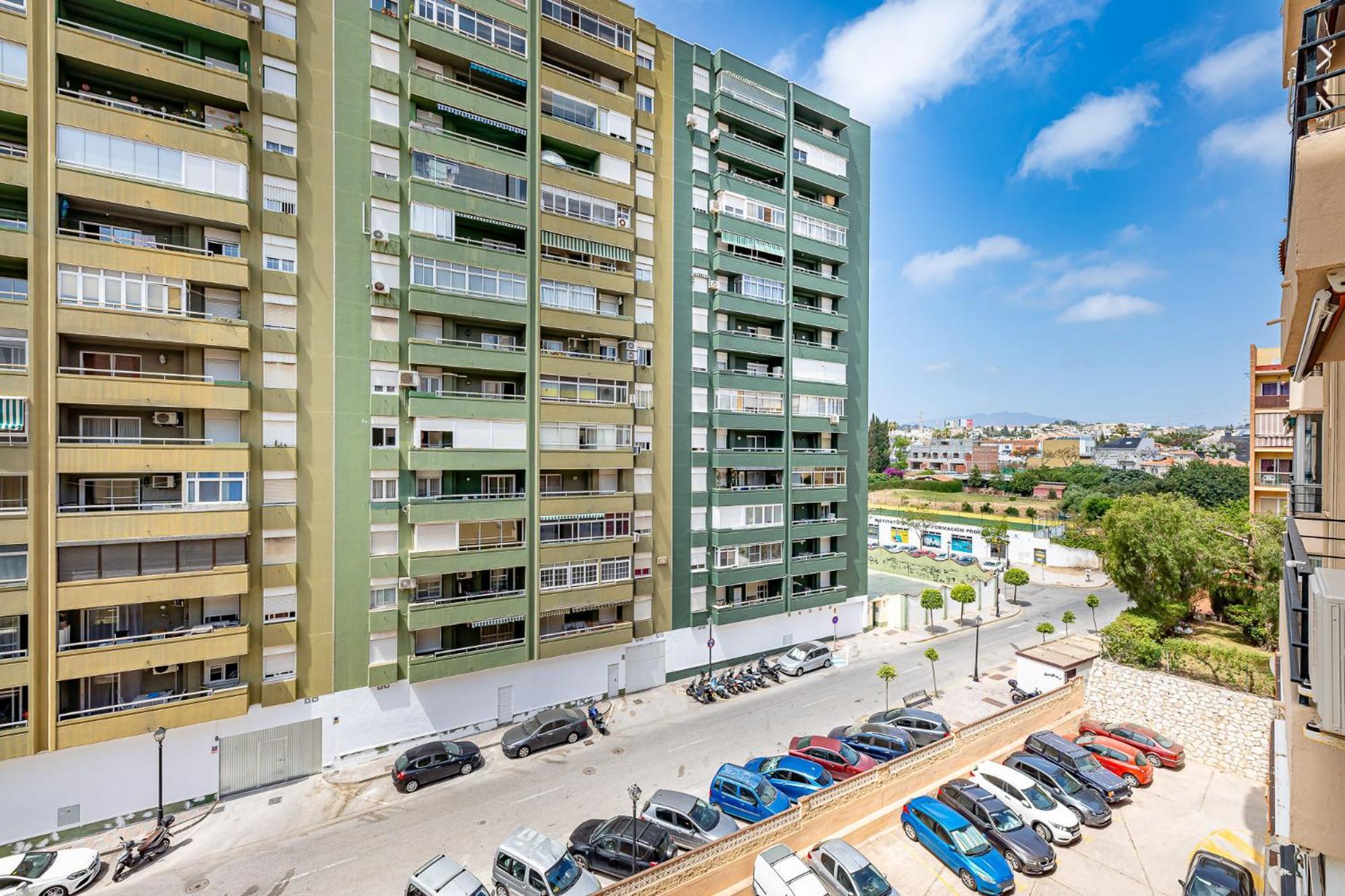 Los Boliches 3 Bed Ap Фуeнхирола Екстериор снимка